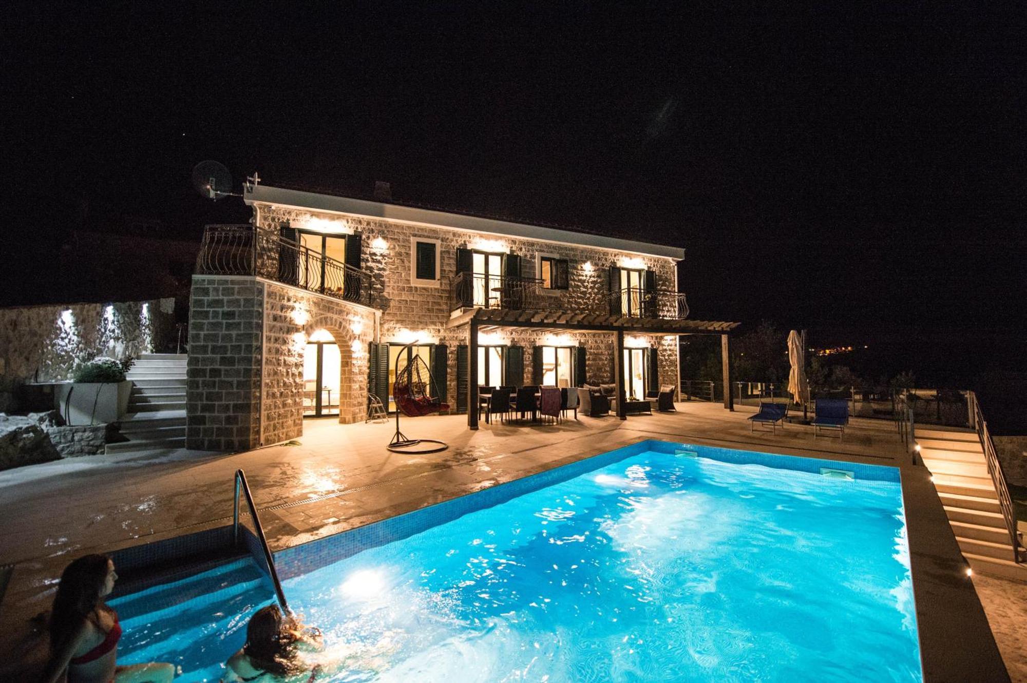 Villa Vista Azzurra 蒂瓦特 外观 照片